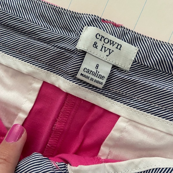 Pink shorts size 8 •Crown & Ivy - Picture 2 of 2